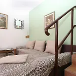 Apartments Kada 1571