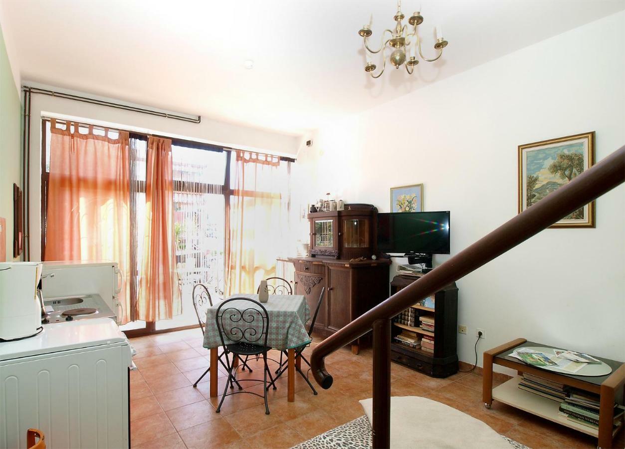 Apartment Kada 1571 Pula